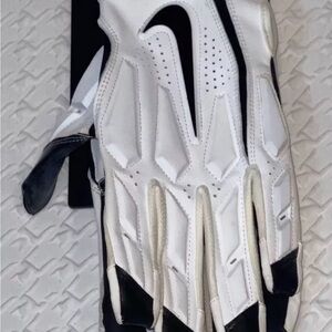 NIKE D Tack 6.0 White Black Padded Lineman Football Gloves Sz 2XL DX4510 127